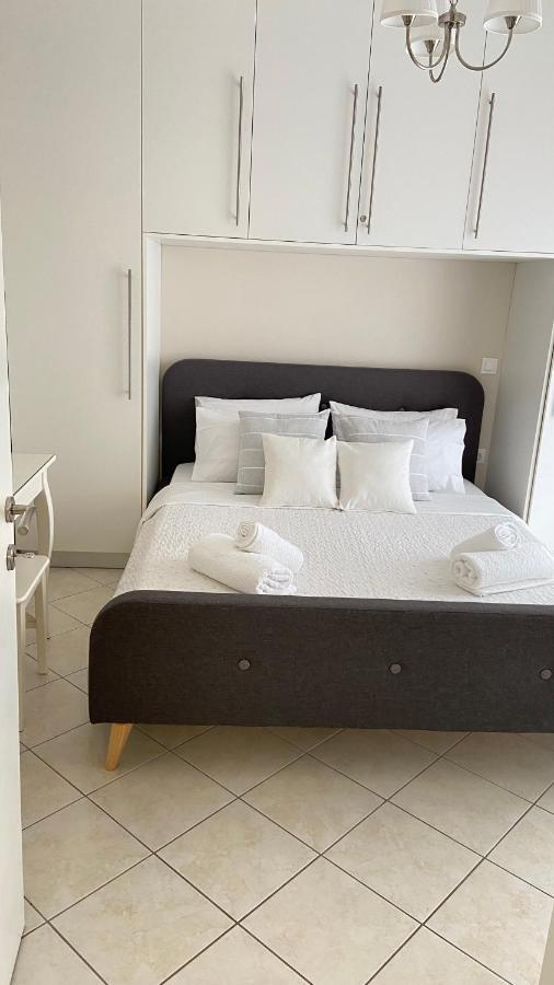 Billy'S Apartment Kokkínion Екстериор снимка