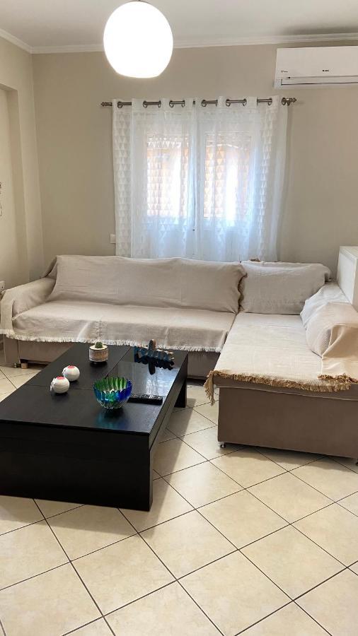Billy'S Apartment Kokkínion Екстериор снимка